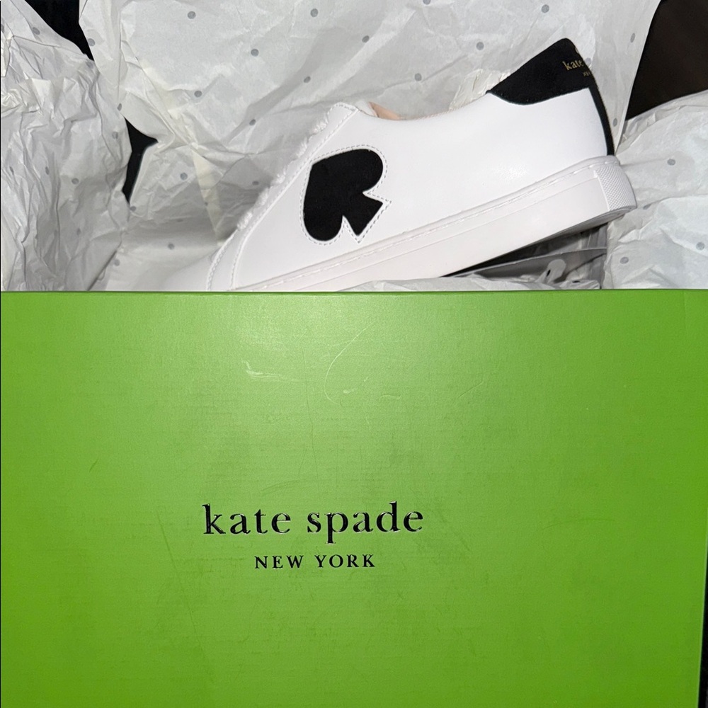 KATE ♠️ SPADE SNEAKERS NEW!!❤️❤️😍😍 size 8!Immaculate….